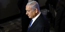 Benjamin Netanyahu paraqitet në një spital pranë Jeruzalemit, zyra e tij sqaron situatën shëndetësore Benjamin Netanyahu paraqitet në një spital pranë Jeruzalemit, zyra e tij sqaron situatën shëndetësore