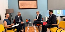 Vitia takon ambasadorin belg, diskutohet bashkëpunimi në sektorin e shëndetësisë Vitia takon ambasadorin belg, diskutohet bashkëpunimi në sektorin e shëndetësisë