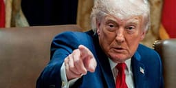 “Keni fituar shumë para”, Trump përplaset me gjigantët e naftës pas luftës me Iranin “Keni fituar shumë para”, Trump përplaset me gjigantët e naftës pas luftës me Iranin