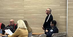 Gjykimi ndaj Pantiqit e Zariqit, dëshmitarja tregon se si ia vranë nëntë familjarë para syve të saj përfshirë një 16-vjeçar Gjykimi ndaj Pantiqit e Zariqit, dëshmitarja tregon se si ia vranë nëntë familjarë para syve të saj përfshirë një 16-vjeçar