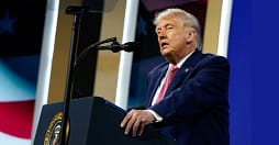 Trump: Uraniumi i pasuruar i Iranit ose do t’i dorëzohet SHBA-së ose do të shkatërrohet Trump: Uraniumi i pasuruar i Iranit ose do t’i dorëzohet SHBA-së ose do të shkatërrohet