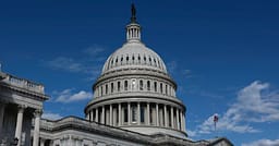 Dy kongresistë amerikanë vizitojnë Kosovën pas takimeve në Serbi dhe Bosnje Dy kongresistë amerikanë vizitojnë Kosovën pas takimeve në Serbi dhe Bosnje