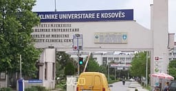 Dorëhiqet drejtoresha e Klinikës së Nefrologjisë, përmend presionin dhe mungesën në bashkëpunim Dorëhiqet drejtoresha e Klinikës së Nefrologjisë, përmend presionin dhe mungesën në bashkëpunim