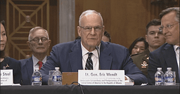 Pritet vetëm firma nga Trump, Senati konfirmon zyrtarisht Eric Wendt ambasador në Shqipëri Pritet vetëm firma nga Trump, Senati konfirmon zyrtarisht Eric Wendt ambasador në Shqipëri