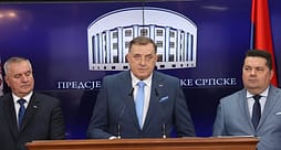 Dodik vazhdon me retorikën e vjetër për shpalljen e pavarësisë së Republika Srbskas Dodik vazhdon me retorikën e vjetër për shpalljen e pavarësisë së Republika Srbskas