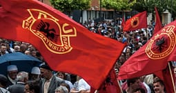 OVL-UÇK publikon listën e dëshmorëve të rënë gjatë 1–15 majit në luftën e Kosovës OVL-UÇK publikon listën e dëshmorëve të rënë gjatë 1–15 majit në luftën e Kosovës