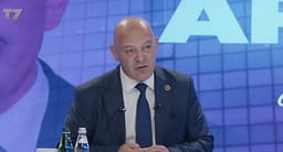 Kandidati i AAK-së për kryeministër tregon me çfarë koncepti qeverisë në Gjakovë, jep disa statistika për rezultatet Kandidati i AAK-së për kryeministër tregon me çfarë koncepti qeverisë në Gjakovë, jep disa statistika për rezultatet