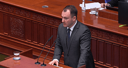 Andonovski: Nuk do të shkatërrohet mjedisi jetësor për t’u ndërtuar data-qendrat Andonovski: Nuk do të shkatërrohet mjedisi jetësor për t’u ndërtuar data-qendrat