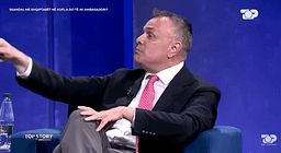 Karamuço: Denion Meidani është ambasadori më i ndjekur dhe më i përgjuar në Maqedoninë e Veriut Karamuço: Denion Meidani është ambasadori më i ndjekur dhe më i përgjuar në Maqedoninë e Veriut