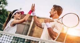 Tenisi një nga sportet më të mira për të rritur jetëgjatësinë Tenisi një nga sportet më të mira për të rritur jetëgjatësinë
