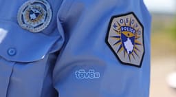 Aksion “Stop droga” në Ferizaj, Policia e Kosovës sekuestron marihuanë dhe pajisje – arrestohen dy persona Aksion “Stop droga” në Ferizaj, Policia e Kosovës sekuestron marihuanë dhe pajisje – arrestohen dy persona
