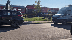 Prokuroria jep detaje për gruan që u godit nga treni në Pejë Prokuroria jep detaje për gruan që u godit nga treni në Pejë