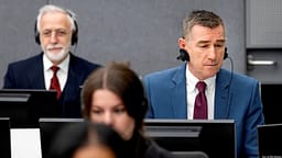 Haga ua vazhdon paraburgimin Kadri Veselit e Jakup Krasniqit Haga ua vazhdon paraburgimin Kadri Veselit e Jakup Krasniqit