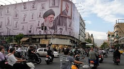 Ekonomia e Iranit po vihet në provë nga lufta, bllokadat dhe inflacioni në rritje të shpejtë Ekonomia e Iranit po vihet në provë nga lufta, bllokadat dhe inflacioni në rritje të shpejtë
