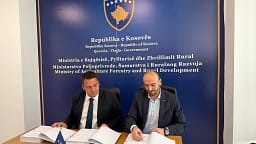 Ministria e Bujqësisë njofton për ‘‘rikthimin nën menaxhim’’ të 200 mijë hektarëve pyje: Nga proceset më të rëndësishme të pasluftës Ministria e Bujqësisë njofton për ‘‘rikthimin nën menaxhim’’ të 200 mijë hektarëve pyje: Nga proceset më të rëndësishme të pasluftës