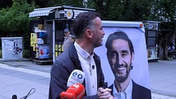 Qytetari i ndërhyn Dardan Molliqajt: A po lufton kundër pushtetit apo opozitës? Qytetari i ndërhyn Dardan Molliqajt: A po lufton kundër pushtetit apo opozitës?