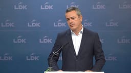 “Zemrat tuaja rrahin për Kosovën”, Gashi pasi diaspora nisi të votojë: Zgjedhni me mendje e zemër “Zemrat tuaja rrahin për Kosovën”, Gashi pasi diaspora nisi të votojë: Zgjedhni me mendje e zemër