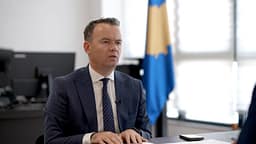Vjosa Osmani në kërkim të një mandati të ri për presidente, Peci: Good luck Vjosa Osmani në kërkim të një mandati të ri për presidente, Peci: Good luck