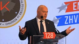 Gjini në Kuvendin e AAK-së: Krenari me qenë pjesë e partisë, Ramush Haradinaj simbol i Kosovës dhe lirisë Gjini në Kuvendin e AAK-së: Krenari me qenë pjesë e partisë, Ramush Haradinaj simbol i Kosovës dhe lirisë