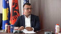 Ferati i reagon Kurtit, tregon se projektet që i premtoi ai janë përfunduar: Këqyrë kah Istogu pak i nderum, përcjelle çka është punu Ferati i reagon Kurtit, tregon se projektet që i premtoi ai janë përfunduar: Këqyrë kah Istogu pak i nderum, përcjelle çka është punu
