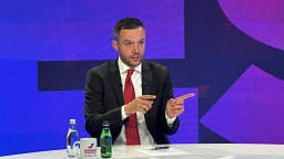 Tahiri – Kurtit: E ke lanë Radojçicin me shku në Serbi kadal dale prej Banjskës tu pi ujë e cigare, pse nuk e ke nxanë Tahiri – Kurtit: E ke lanë Radojçicin me shku në Serbi kadal dale prej Banjskës tu pi ujë e cigare, pse nuk e ke nxanë
