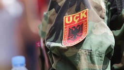 “Kosova u çlirua nga trimat, po mbrohet nga tucat” “Kosova u çlirua nga trimat, po mbrohet nga tucat”