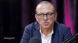 Robelli: Studentët serbë po ndjekin gjurmët e nacionalizmit serbomadh Robelli: Studentët serbë po ndjekin gjurmët e nacionalizmit serbomadh