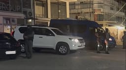 Ganimete Musliu: Tre policë kanë refuzuar mbrëmë të vijnë në Skenderaj, janë suspenduar nga detyra Ganimete Musliu: Tre policë kanë refuzuar mbrëmë të vijnë në Skenderaj, janë suspenduar nga detyra