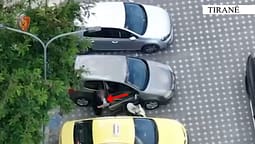 Kapet me mbi 800 gramë kokainë 51-vjeçari në Fresk, e kishte fshehur në karrocën e bebit Kapet me mbi 800 gramë kokainë 51-vjeçari në Fresk, e kishte fshehur në karrocën e bebit