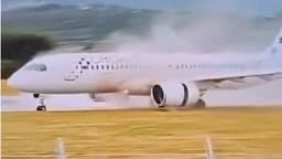 Aeroplani i aviokompanisë kroate del nga pista në Split dhe godet një tabelë, brenda fluturakes gjendeshin 130 pasagjerë Aeroplani i aviokompanisë kroate del nga pista në Split dhe godet një tabelë, brenda fluturakes gjendeshin 130 pasagjerë