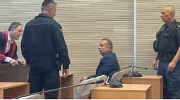 Togeri Bojan Jevtiq pranon fajësinë, dënohet me 6 vjet burgim dhe dy mijë euro gjobë për spiunazh Togeri Bojan Jevtiq pranon fajësinë, dënohet me 6 vjet burgim dhe dy mijë euro gjobë për spiunazh