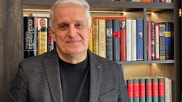 Studentët shqiptarë protestë në 18 maj në Shkup për përdorimin e shqipes, Majko: Askush nuk na kthen në të kaluarën e errët të Jugosllavisë Studentët shqiptarë protestë në 18 maj në Shkup për përdorimin e shqipes, Majko: Askush nuk na kthen në të kaluarën e errët të Jugosllavisë