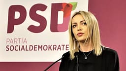 Kuçi: Kurtit duhet t’i rrimë çdo ditë mbi kokë Kuçi: Kurtit duhet t’i rrimë çdo ditë mbi kokë
