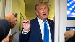 Trump flet nga “Air One” gjatë kthimit nga Kina: Do të isha dakord me një pezullim 20-vjeçar të programit bërthamor të Iranit Trump flet nga “Air One” gjatë kthimit nga Kina: Do të isha dakord me një pezullim 20-vjeçar të programit bërthamor të Iranit
