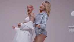 Kanë bashkë një duet të suksesshëm, Tayna thotë se nuk flet dhe nuk ka shoqëri më me Dafina Zeqirin Kanë bashkë një duet të suksesshëm, Tayna thotë se nuk flet dhe nuk ka shoqëri më me Dafina Zeqirin