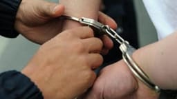 Arrestohen pesë persona për shpërndarje të materialeve e keqpërdorimit seksual ndaj fëmijëve Arrestohen pesë persona për shpërndarje të materialeve e keqpërdorimit seksual ndaj fëmijëve