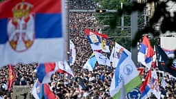 Mbi 100 mijë studentë, sonte u mblodhën kundër Vuçiqit Mbi 100 mijë studentë, sonte u mblodhën kundër Vuçiqit
