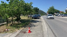 Një fëmijë 7-vjeçar humb jetën pasi përplaset nga vetura në Elbasan Një fëmijë 7-vjeçar humb jetën pasi përplaset nga vetura në Elbasan