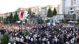 Midis historisë dhe liderit: Si vendoset vota në Kosovë? Midis historisë dhe liderit: Si vendoset vota në Kosovë?