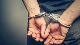 U kapën me rreth 26 kg marihuanë – ndalohen për 48 orë tre të arrestuarit U kapën me rreth 26 kg marihuanë – ndalohen për 48 orë tre të arrestuarit