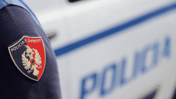 Ish-ushtaraku me rrezikshmëri të lartë qëlloi mbi policinë, detaje nga ngjarja e rëndë në Maliq Ish-ushtaraku me rrezikshmëri të lartë qëlloi mbi policinë, detaje nga ngjarja e rëndë në Maliq