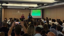 Instituti ATOMI certifikoi dhe shpërbleu më të suksesshmit e Garës Ndërkombëtare të Matematikës Kangaroo 2026 në Kosovë Instituti ATOMI certifikoi dhe shpërbleu më të suksesshmit e Garës Ndërkombëtare të Matematikës Kangaroo 2026 në Kosovë