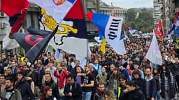 Studentët serbë vizituan Kosovën: Na kanë gënjyer, bashkëkombësit tanë s’janë të shtypur Studentët serbë vizituan Kosovën: Na kanë gënjyer, bashkëkombësit tanë s’janë të shtypur