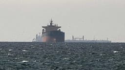 ShBA godet objektiva ushtarake në Iran pas sulmit ndaj një anijeje në Hormuz ShBA godet objektiva ushtarake në Iran pas sulmit ndaj një anijeje në Hormuz