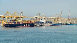 Normalizohen marrëdhëniet mes Iranit dhe Emirateve të Bashkuara Arabe Normalizohen marrëdhëniet mes Iranit dhe Emirateve të Bashkuara Arabe