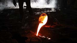 Indi, tetë punëtorë humbin jetën gjatë një aksidenti në një fabrikë çeliku Indi, tetë punëtorë humbin jetën gjatë një aksidenti në një fabrikë çeliku