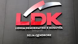 LDK pati 4 kryetarë për 37 vjet, sot mund të zgjedhet i pesti, Ibrahim Rugova më “jetëgjati” LDK pati 4 kryetarë për 37 vjet, sot mund të zgjedhet i pesti, Ibrahim Rugova më “jetëgjati”