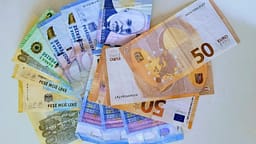 Euro në Shqipëri pas anëtarësimit në BE, ekspertët rendisin përfitimet ekonomike Euro në Shqipëri pas anëtarësimit në BE, ekspertët rendisin përfitimet ekonomike