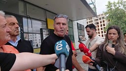12 vite burgim për Bajroviqin për krime lufte – Dëshmitari: Ende sot plagët më kullojnë gjak 12 vite burgim për Bajroviqin për krime lufte – Dëshmitari: Ende sot plagët më kullojnë gjak