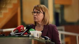 Hykmete Bajrami: Kurti po na ofron vetëm pjesëmarrje në Qeveri, pozita e presidentit për LDK do të krijonte balancim Hykmete Bajrami: Kurti po na ofron vetëm pjesëmarrje në Qeveri, pozita e presidentit për LDK do të krijonte balancim
